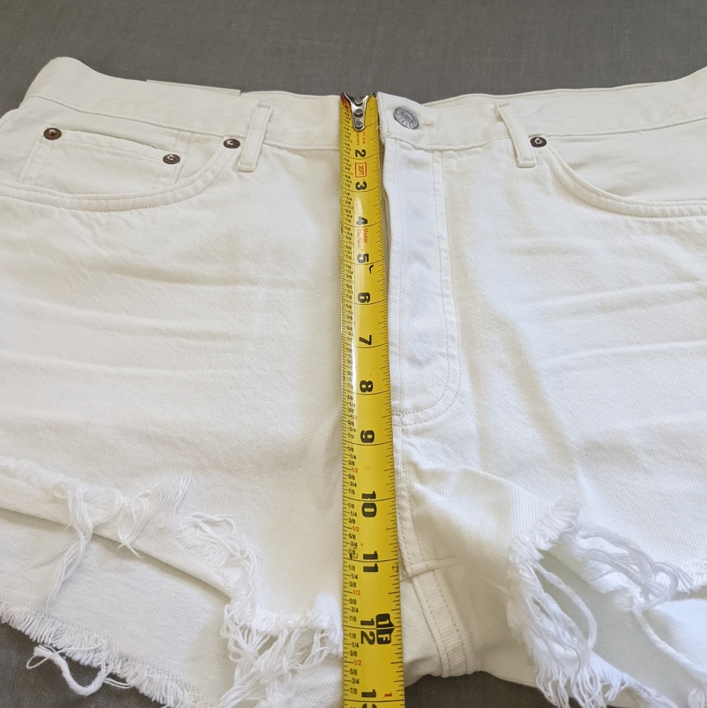 Agolde Parker Jean Shorts Tissue White - Picture 8 of 11